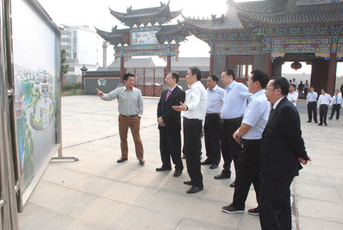 江西省農(nóng)行張春林行長(zhǎng)到仁和集團(tuán)調(diào)研